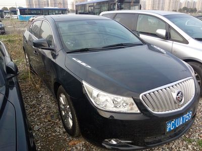 上海國拍機(jī)動車拍賣與機(jī)動車經(jīng)紀(jì)服務(wù)分析